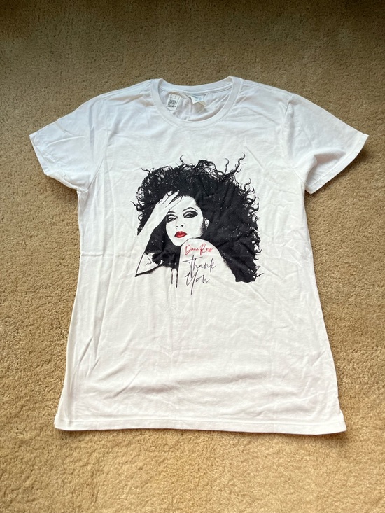 Port and Company Tops - NWT Port & Company Women’s Diana Ross Thank You Tour White T-Shirt - Size M